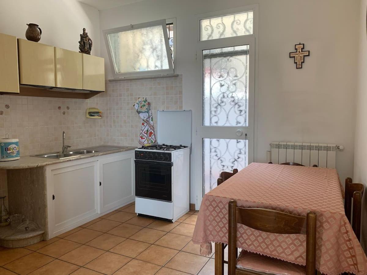 Casa Di Tommaso Apartman Sonnino Kültér fotó